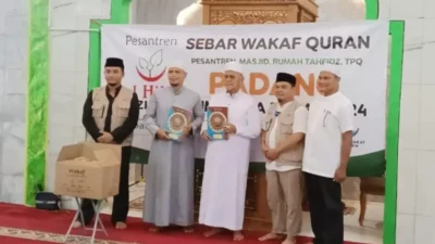 Laziswaf Al Hilal dan GIS Peduli Salurkan Bantuan Mushaf Al-Qur’an di Sumatera Barat